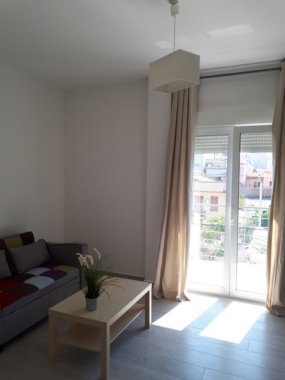 Apartament Dipson'S At Gazi Ateny Zewnętrze zdjęcie